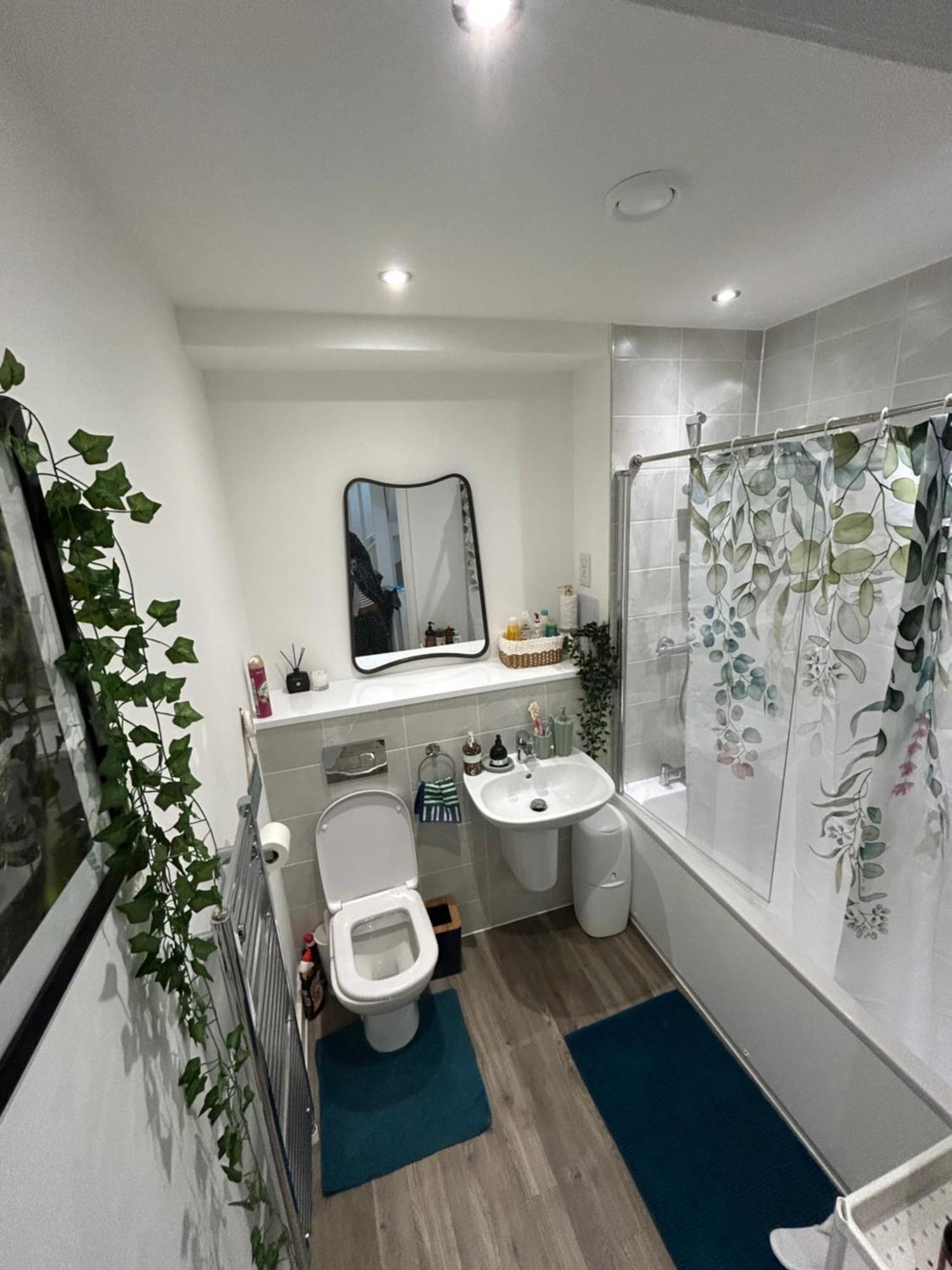 Comfortable Double Room & Single Room In Vibrant Hatfield Neighbourhood Exterior photo