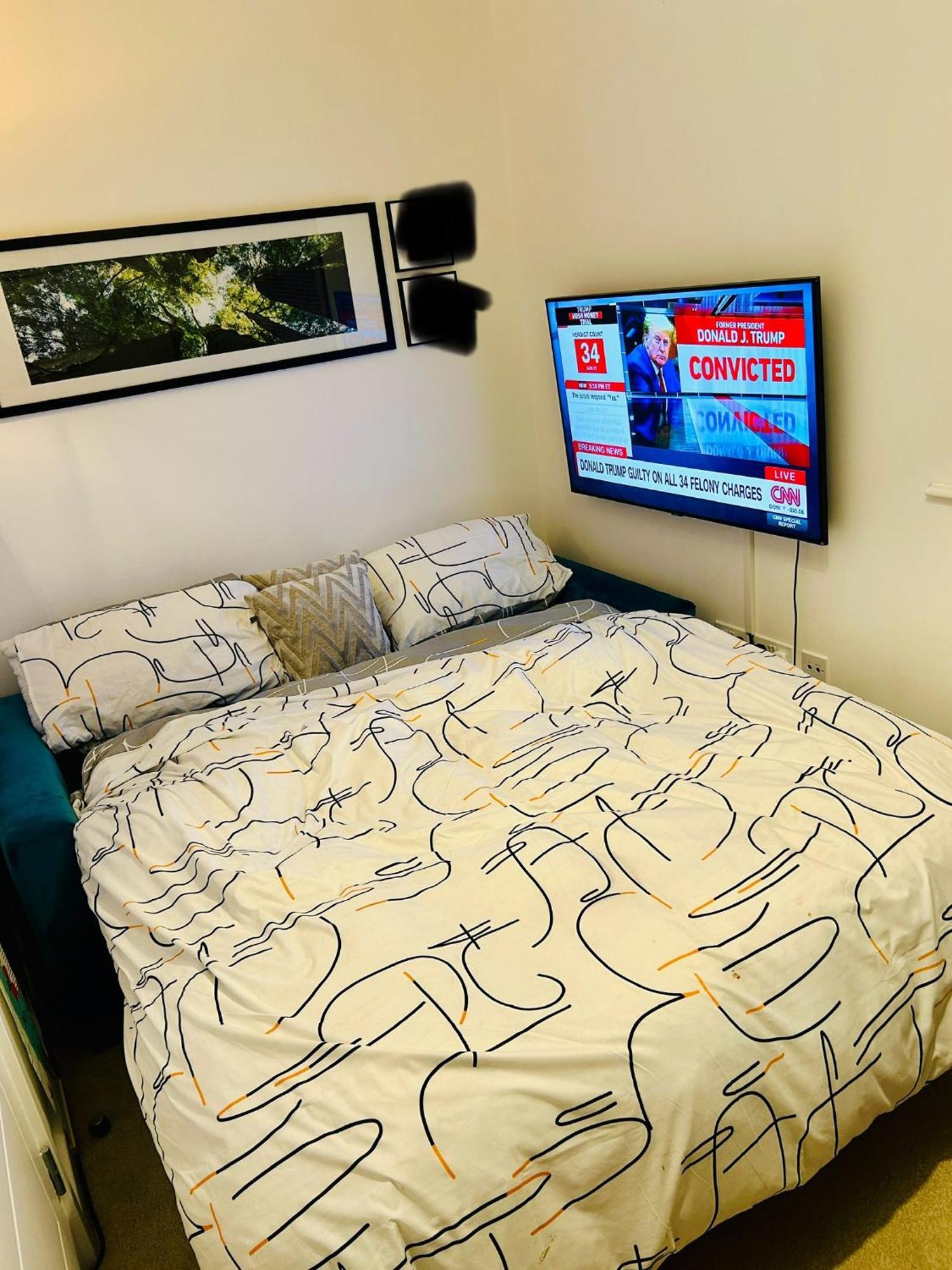 Comfortable Double Room & Single Room In Vibrant Hatfield Neighbourhood Exterior photo